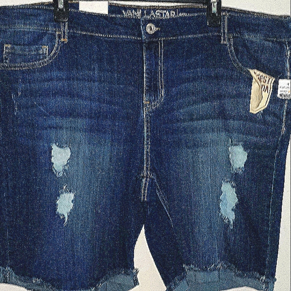 Women's plus size jeans shorts